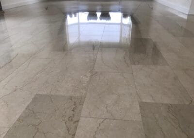 Marmeren vloer reinigen en polijsten (4)