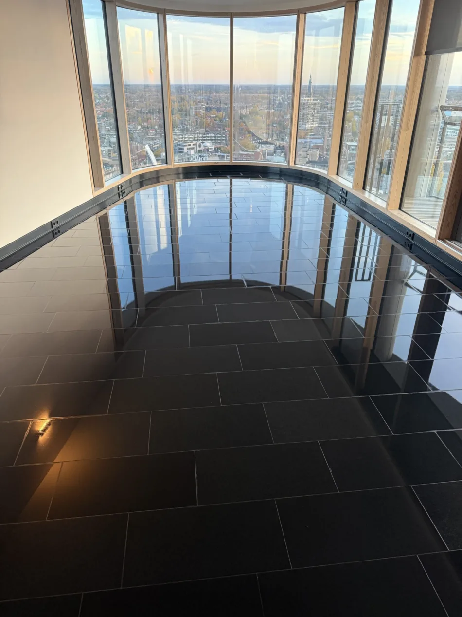 Chinese basalt vloer reinigen eind resultaat